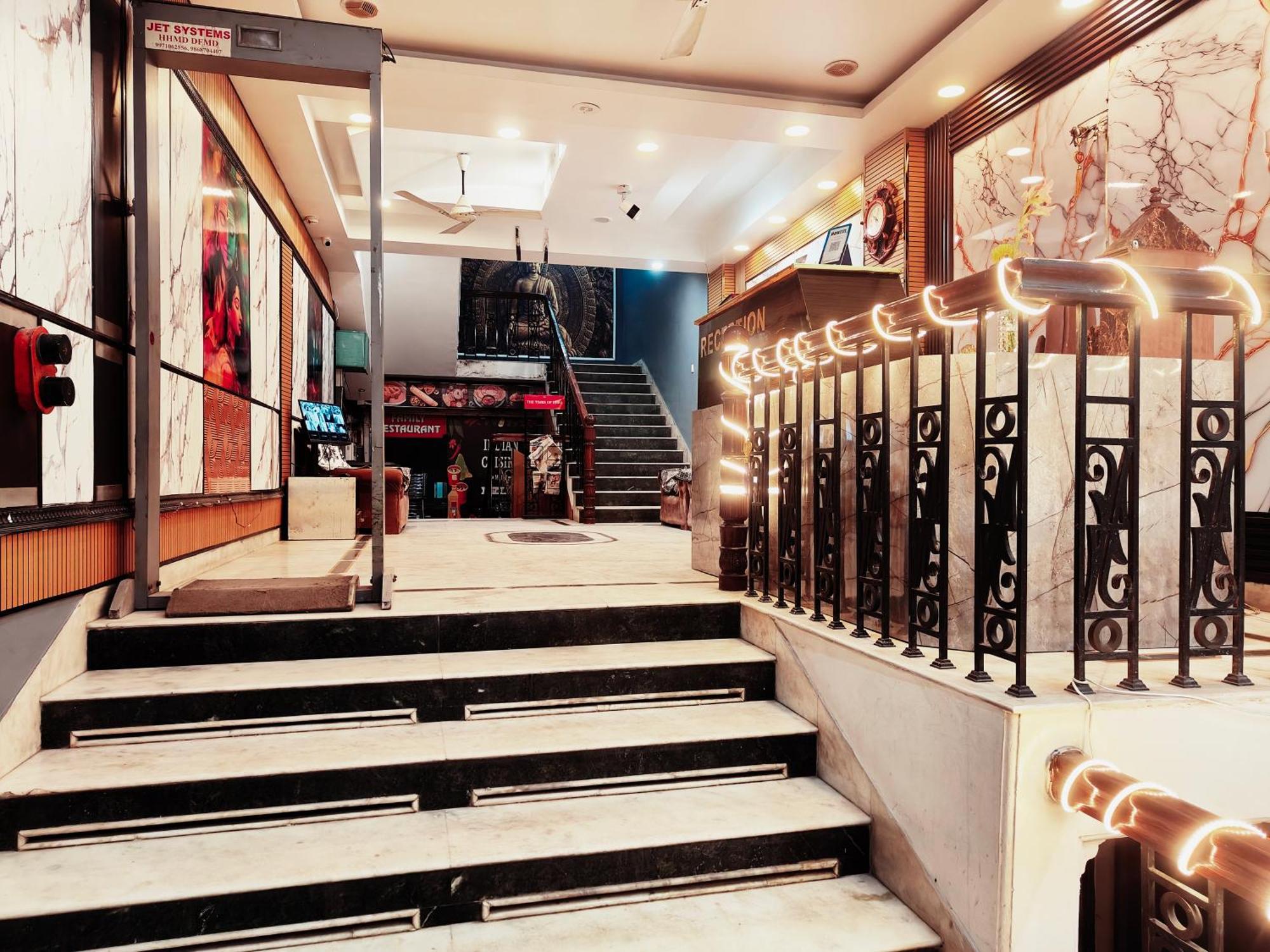Hotel Delhi Aerocity Inn ニューデリー エクステリア 写真